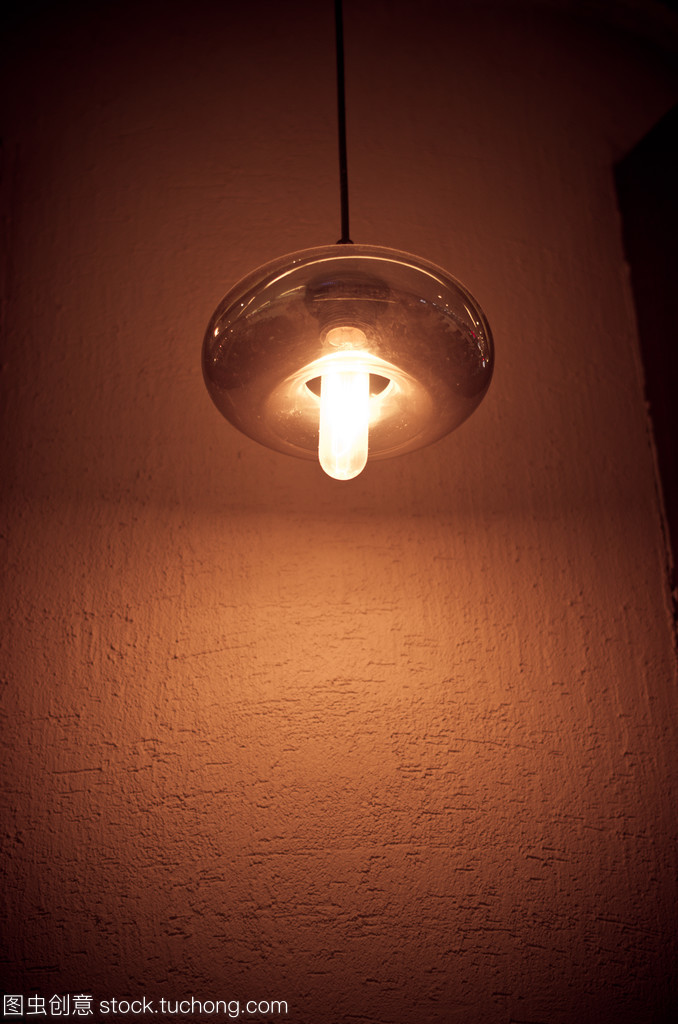 璀璨之境 豪华装饰照明的艺术与设计